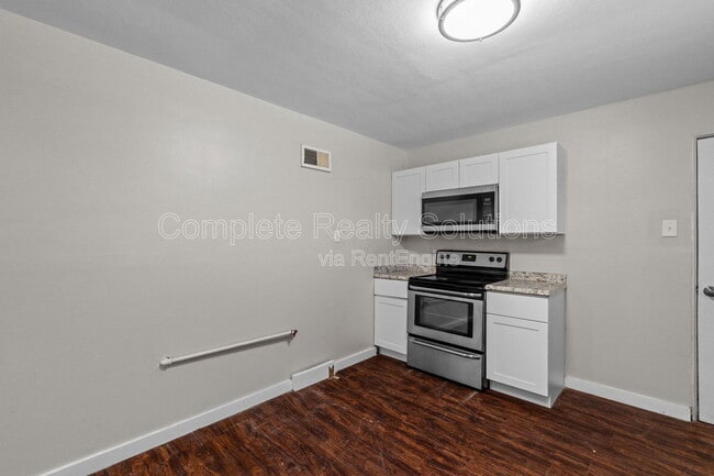 Building Photo - 1644 Nemnich Rd