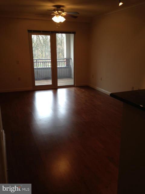Building Photo - 11770 Sunrise Valley Dr