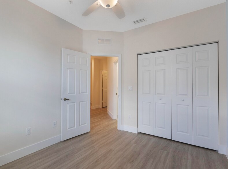 Building Photo - 1247 Via de Fossi