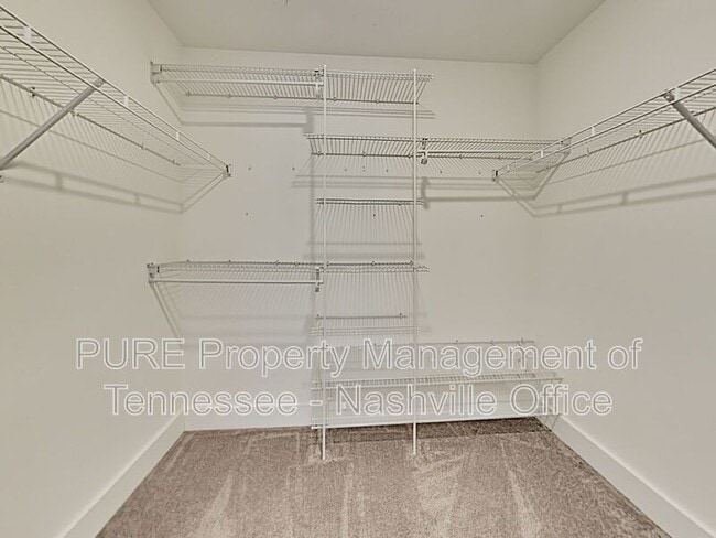 Building Photo - 4050 Gracious Dr