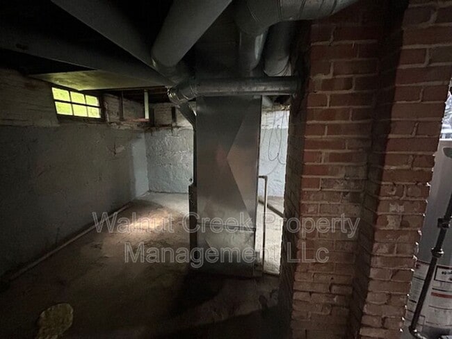 Building Photo - 365 Furnace St