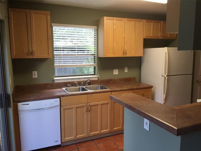 Building Photo - 14223 Anita Marie Ln