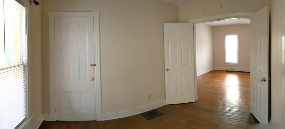 Building Photo - 107 N Elmira St
