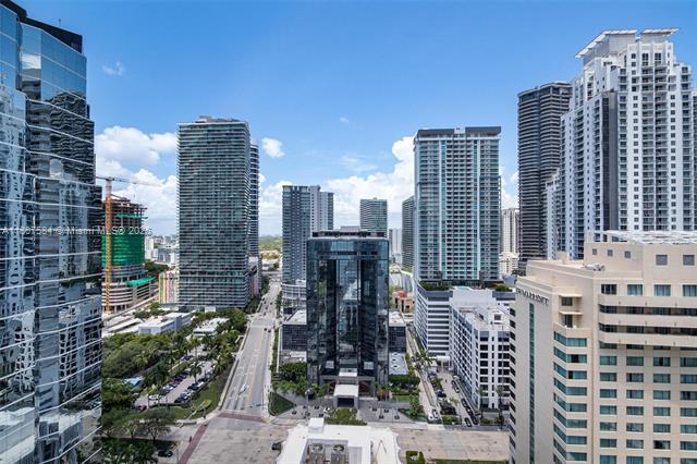 Building Photo - 1200 Brickell Bay Dr