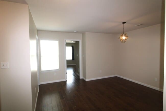 Building Photo - 1823 Basston Dr