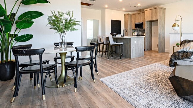 kitchen (model) - 10956 N Honeysuckle Dr