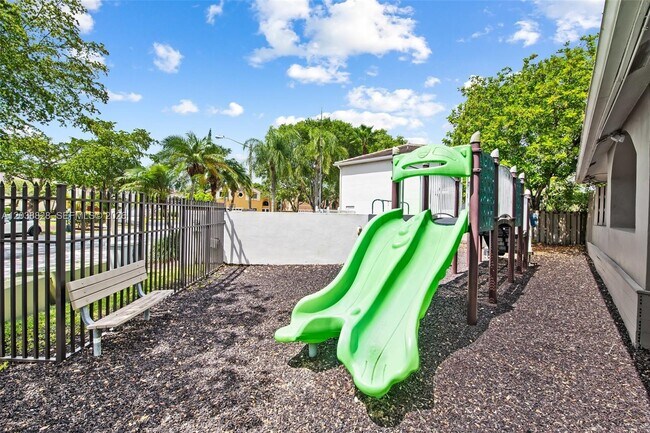 Building Photo - 11293 Rhapsody Rd