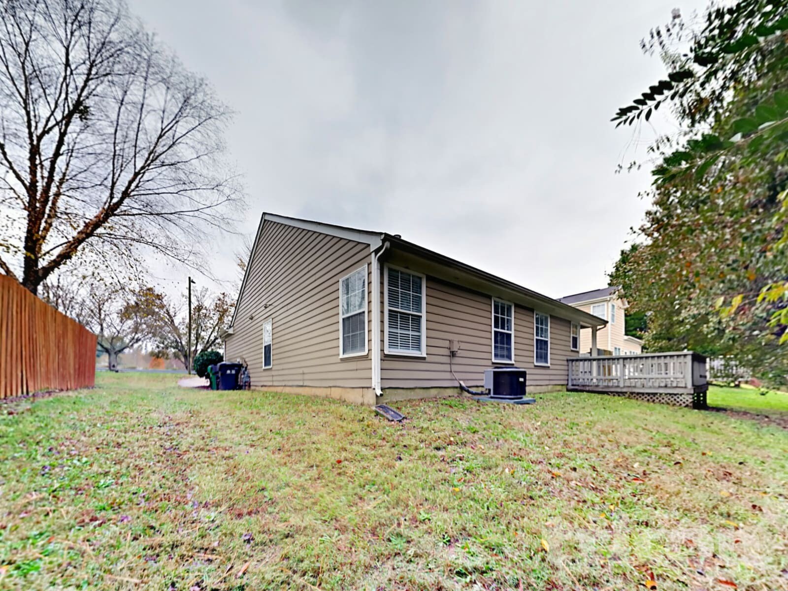 Building Photo - 1709 Jeffrey Bryan Dr