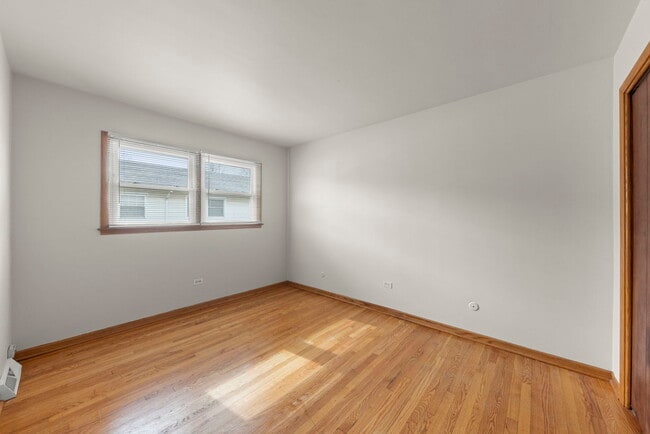 Building Photo - 509 Barnsdale Rd