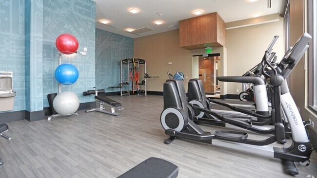 Building Photo - 2680 18th St