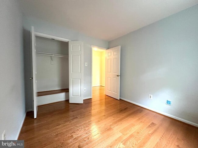 Building Photo - 5127 Kenside Ct