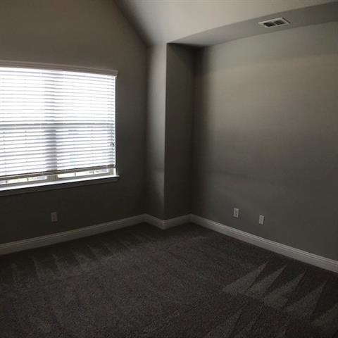 Building Photo - 6110 Rainbow Valley Pl