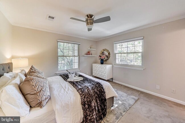 Building Photo - 5821 Inman Park Cir