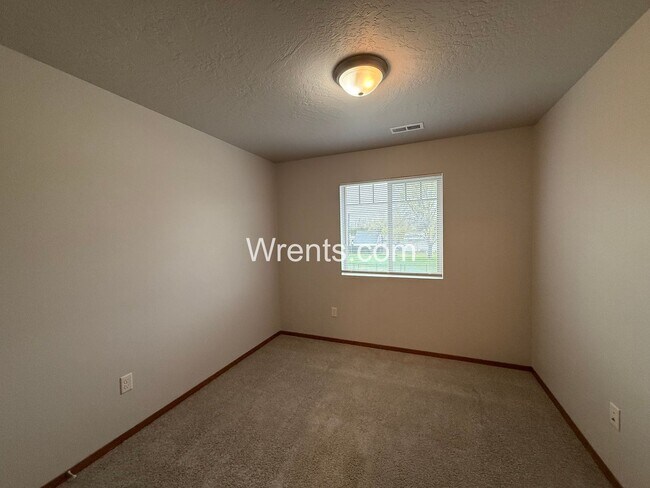 Building Photo - 10317-10319 Maxwell Ln