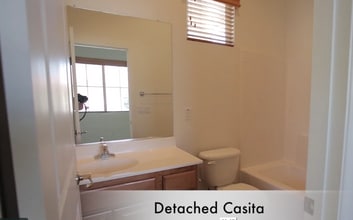 Building Photo - 1 bedroom Casita