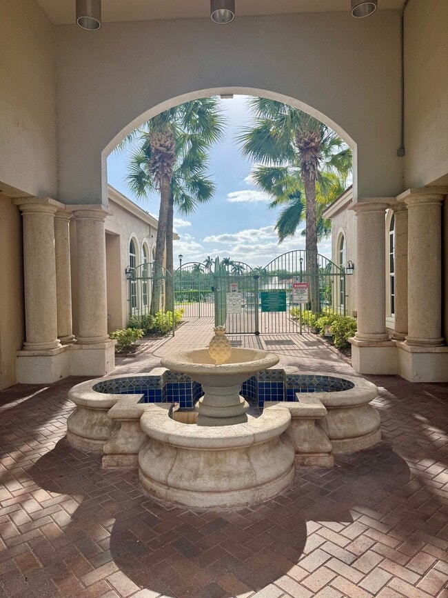 Building Photo - 6769 Heritage Grande