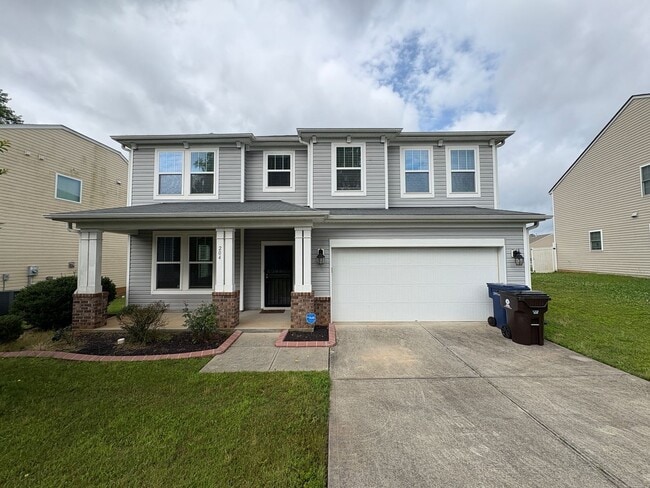 Building Photo - Gorgeous Sanford Home with Fenced Yard