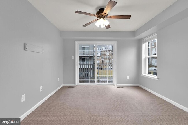 Building Photo - 9713 Glassy Creek Way