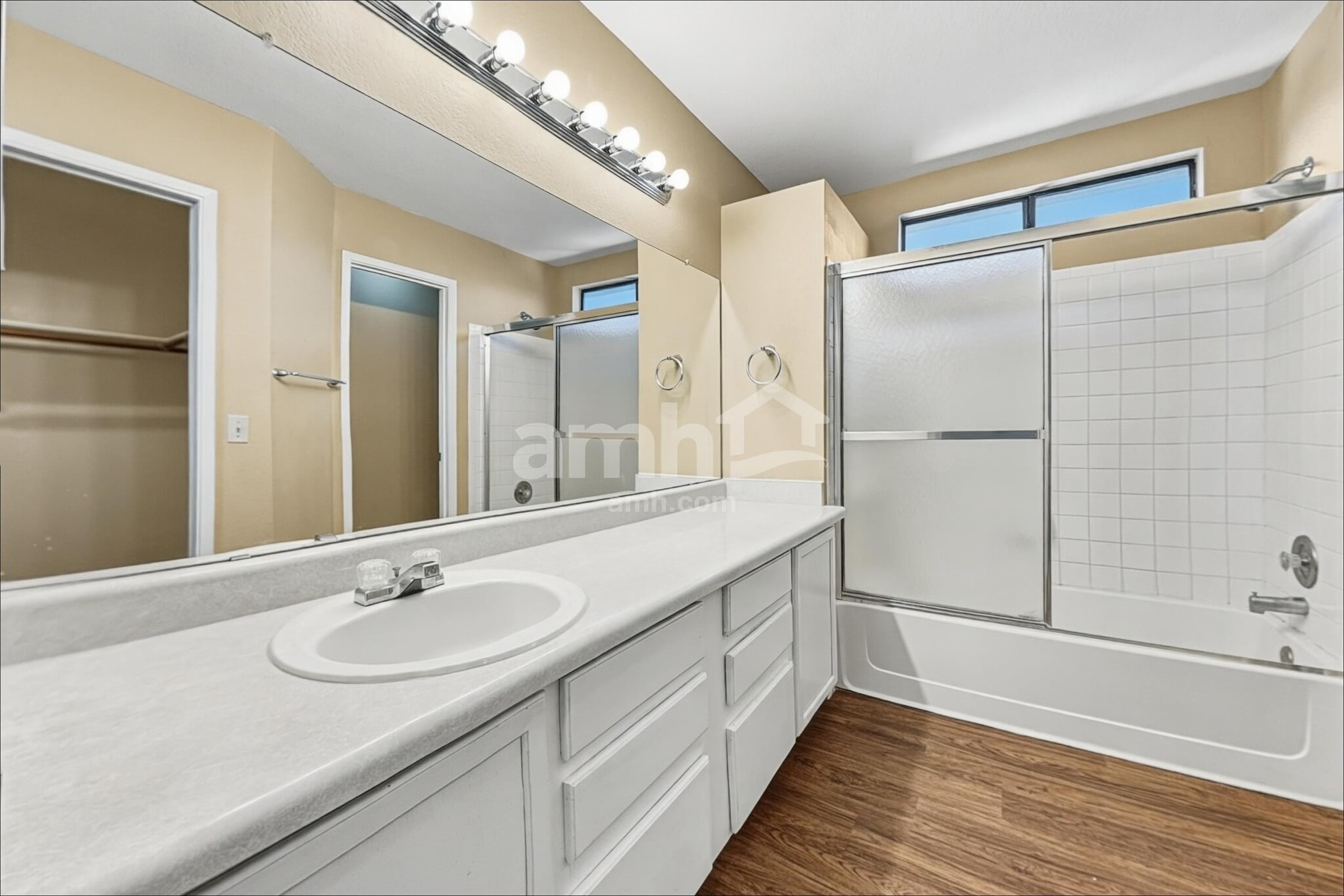Building Photo - 9957 E Paseo San Ardo