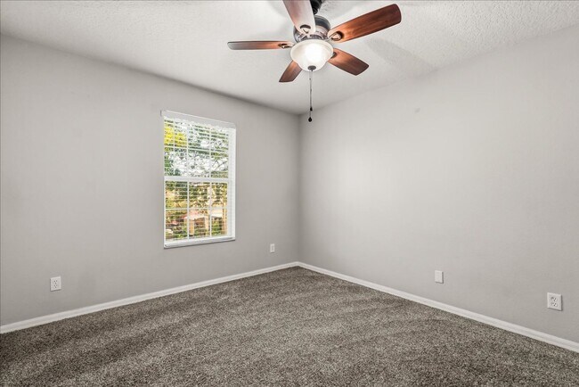 Building Photo - 13536 Tea Rose Way