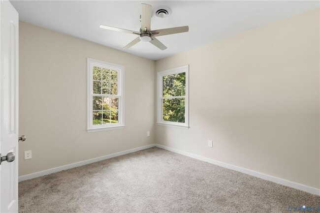 Building Photo - 13803 Deer Run Cir