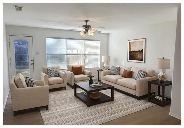 Building Photo - 7537 Lazy Spur Blvd