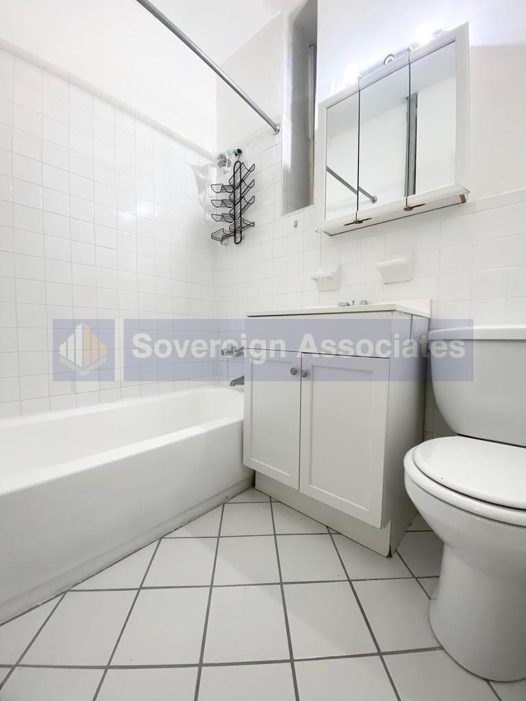 Building Photo - 235 W 103rd St