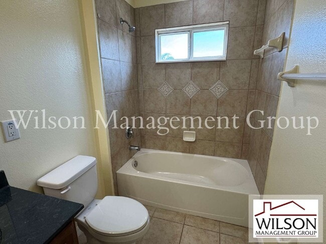 Building Photo - 1424 Spring Fest Ln