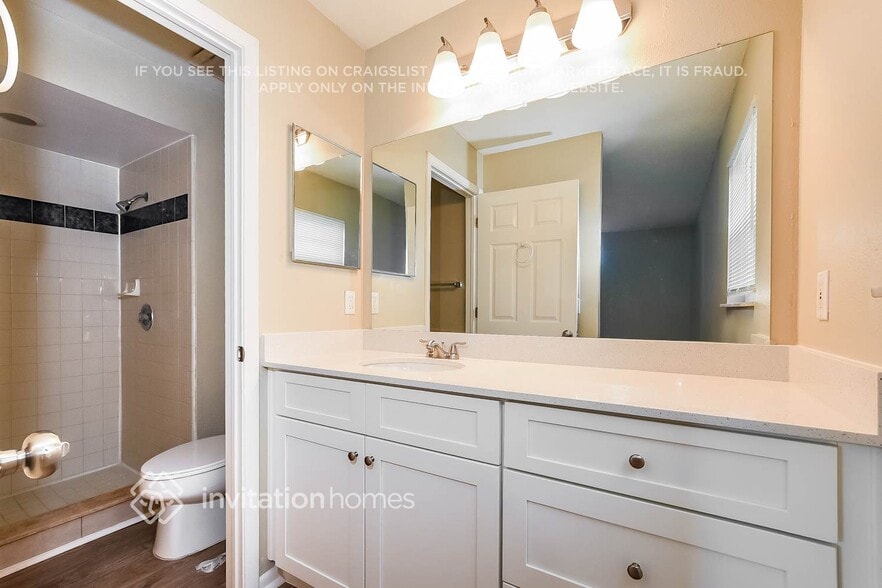 Building Photo - 772 Mentmore Cir