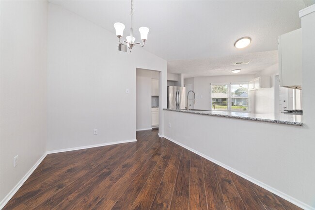 Building Photo - 7914 Tamayo Dr