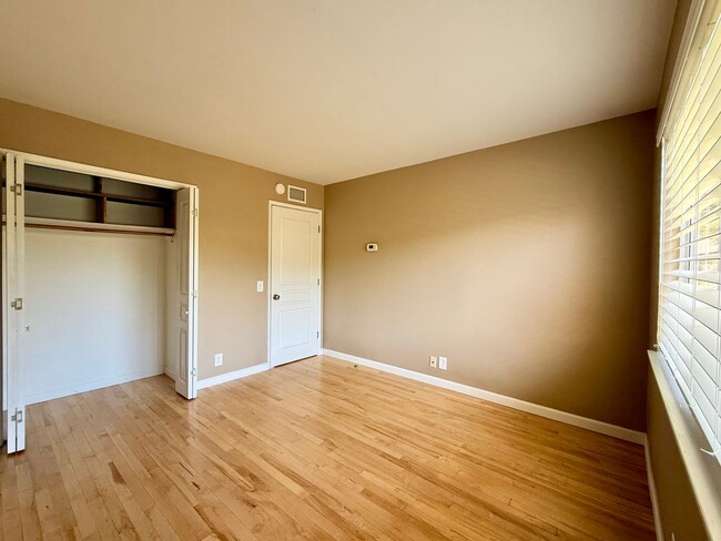 Building Photo - 74 San Dimas Ave