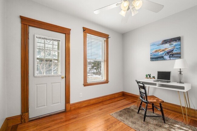 Building Photo - 97 Bow St