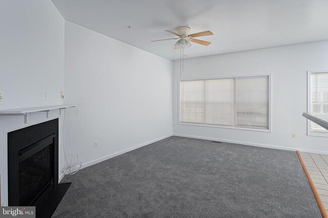 Building Photo - 10229 Brighton Ridge Way