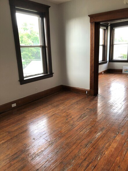 Building Photo - 4210 Langland St
