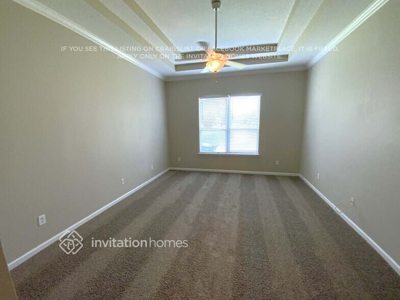 Building Photo - 11121 Apple Blossom Trail W