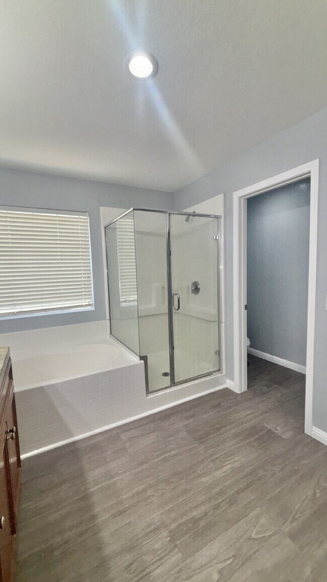 Building Photo - Coachella Home PMI Coachella Valley, DRE #01992806