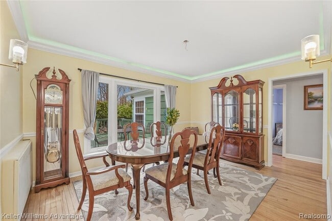 Building Photo - 6103 Park Lake Rd