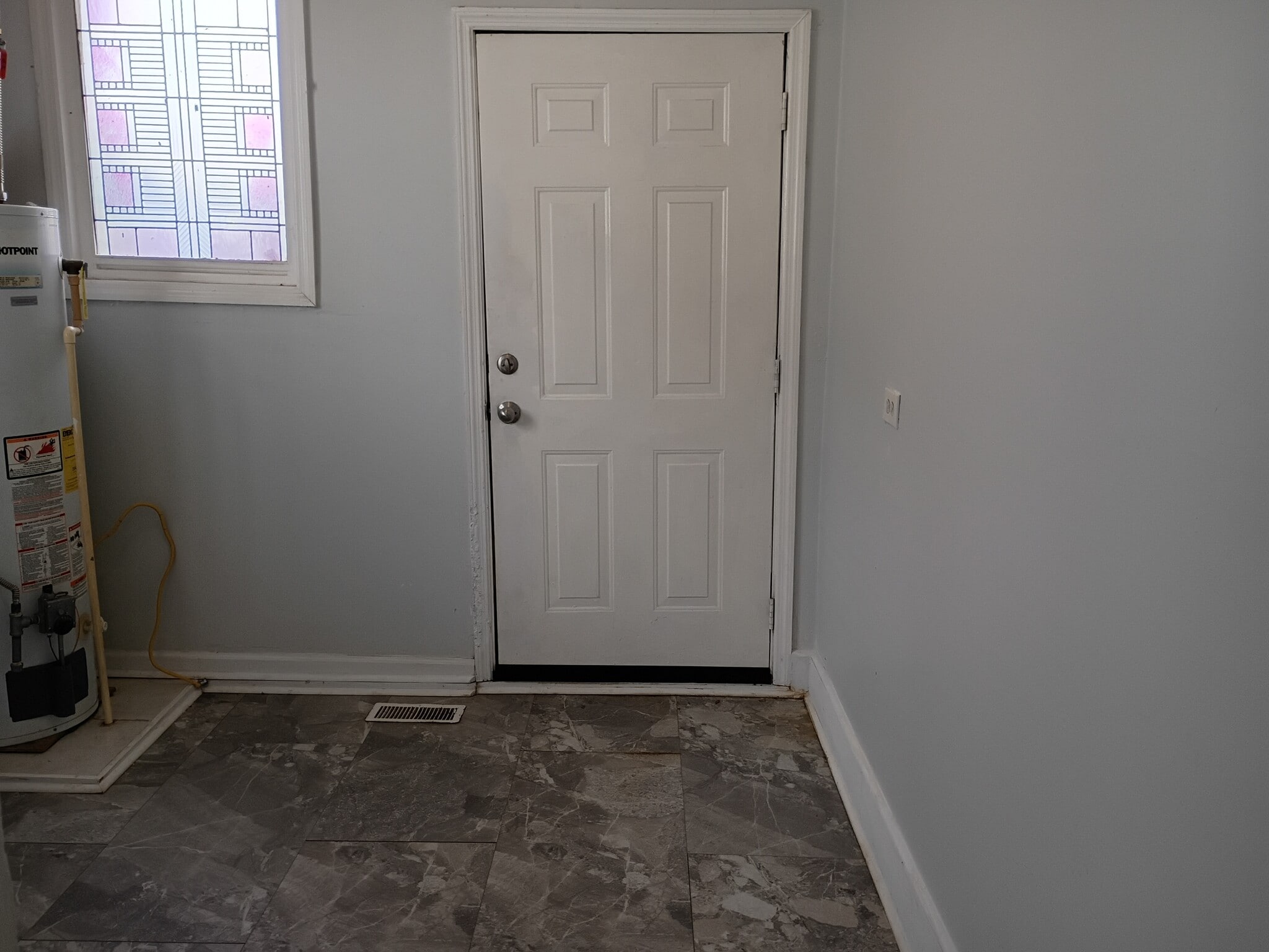 Building Photo - 1081 Arlington Ave SW