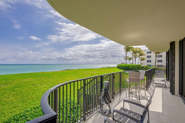 Building Photo - 400 S Beach Rd