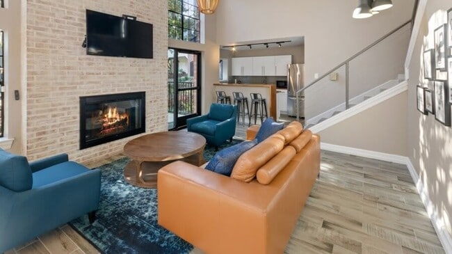 Building Photo - 18800 Lina St