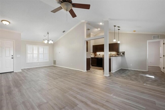 Building Photo - 11118 3rd Ave E