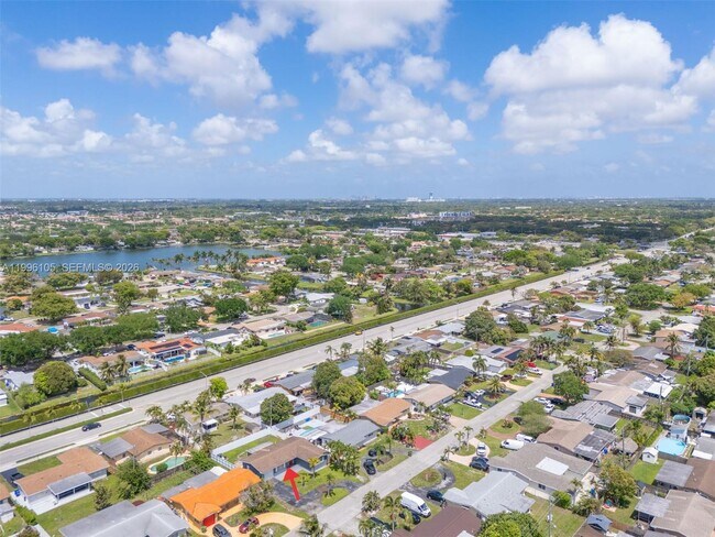 Building Photo - 8461 NW 16th St