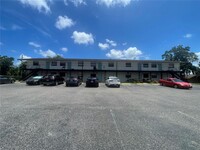 Building Photo - 609 S Central Ave