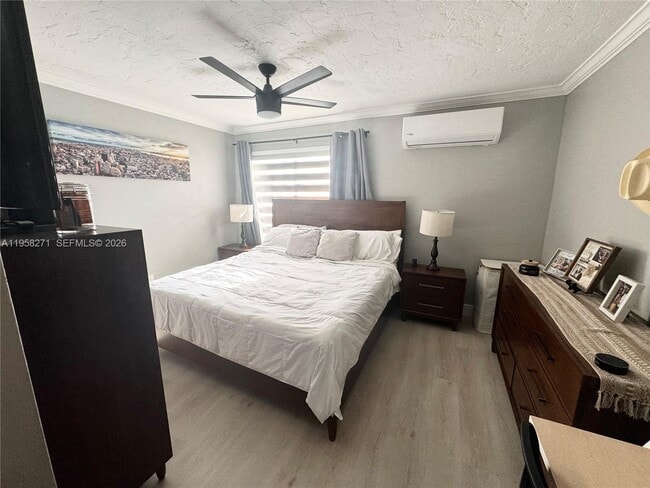 Building Photo - 14849 SW 114th Ct