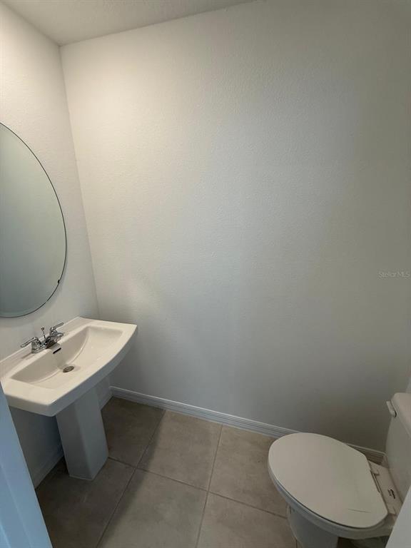 Building Photo - 2976 SKYLINE Loop