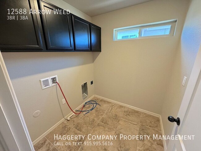 Building Photo - 12588 Arrow Weed Dr