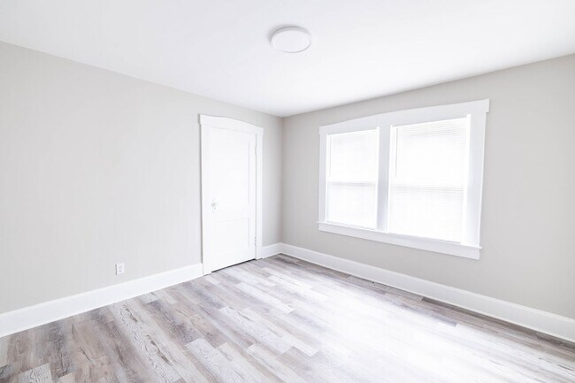 Building Photo - 3848-50 North Capitol Avenue