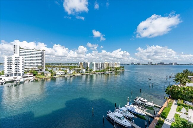 Building Photo - 7928 East Dr