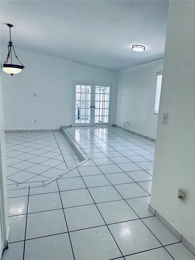 Building Photo - 12500 SW 251st Terrace