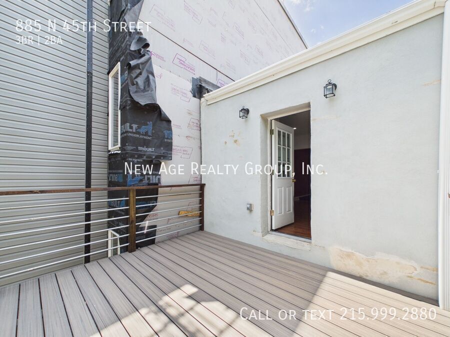 Building Photo - 885 N 45th St